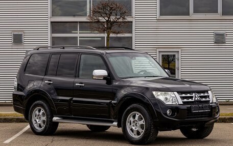 Mitsubishi Pajero IV, 2014 год, 1 695 000 рублей, 3 фотография