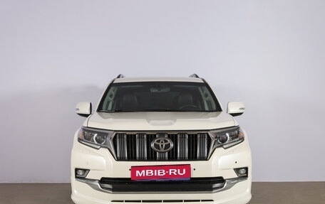 Toyota Land Cruiser Prado 150 рестайлинг 2, 2019 год, 5 399 000 рублей, 3 фотография