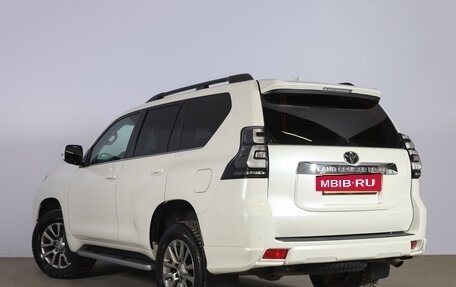 Toyota Land Cruiser Prado 150 рестайлинг 2, 2019 год, 5 399 000 рублей, 7 фотография