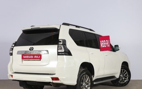 Toyota Land Cruiser Prado 150 рестайлинг 2, 2019 год, 5 399 000 рублей, 5 фотография