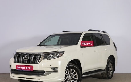 Toyota Land Cruiser Prado 150 рестайлинг 2, 2019 год, 5 399 000 рублей, 4 фотография