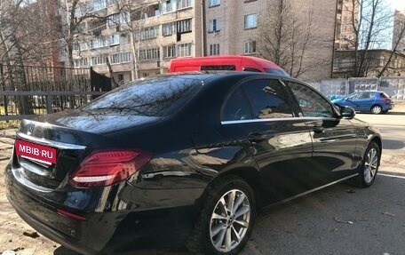 Mercedes-Benz E-Класс, 2019 год, 2 121 000 рублей, 4 фотография