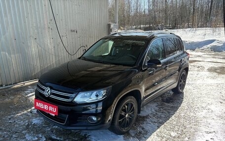 Volkswagen Tiguan I, 2011 год, 1 450 000 рублей, 2 фотография