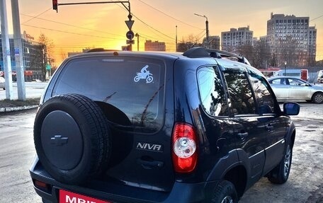 Chevrolet Niva I рестайлинг, 2013 год, 540 000 рублей, 3 фотография