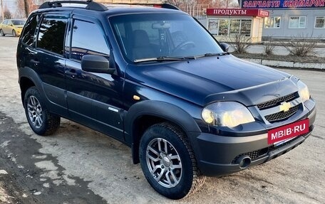 Chevrolet Niva I рестайлинг, 2013 год, 540 000 рублей, 2 фотография