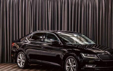 Skoda Superb III рестайлинг, 2019 год, 1 795 000 рублей, 7 фотография