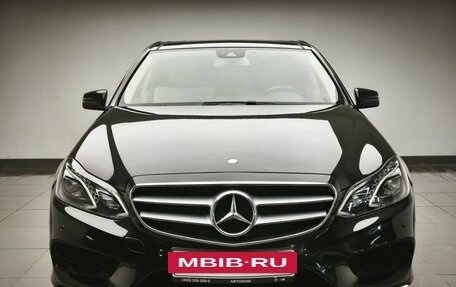 Mercedes-Benz E-Класс, 2015 год, 2 385 000 рублей, 2 фотография