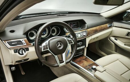 Mercedes-Benz E-Класс, 2015 год, 2 385 000 рублей, 7 фотография