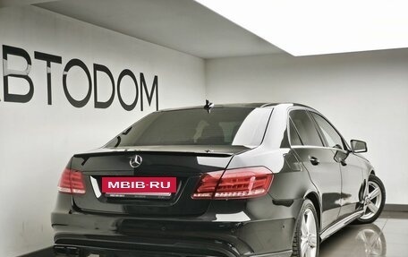 Mercedes-Benz E-Класс, 2015 год, 2 385 000 рублей, 3 фотография