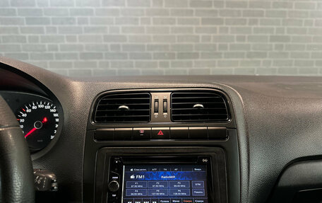 Volkswagen Polo VI (EU Market), 2013 год, 949 000 рублей, 11 фотография