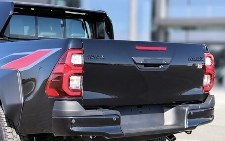 Toyota Hilux VIII, 2026 год, 9 500 000 рублей, 15 фотография