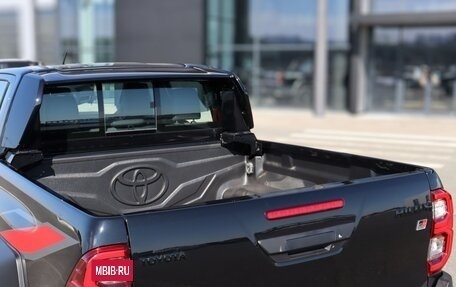 Toyota Hilux VIII, 2026 год, 9 500 000 рублей, 16 фотография