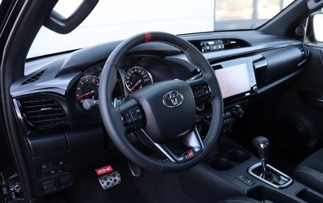 Toyota Hilux VIII, 2026 год, 9 500 000 рублей, 3 фотография