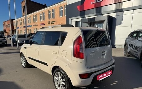 KIA Soul I рестайлинг, 2013 год, 965 000 рублей, 8 фотография