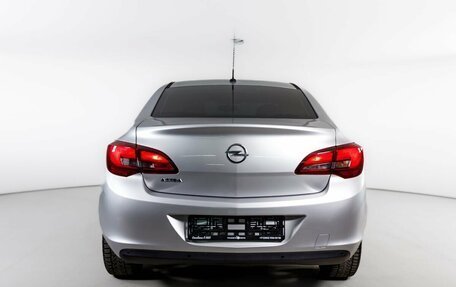 Opel Astra J, 2014 год, 915 000 рублей, 5 фотография