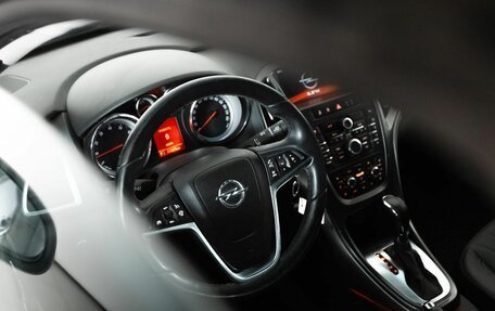 Opel Astra J, 2014 год, 915 000 рублей, 10 фотография