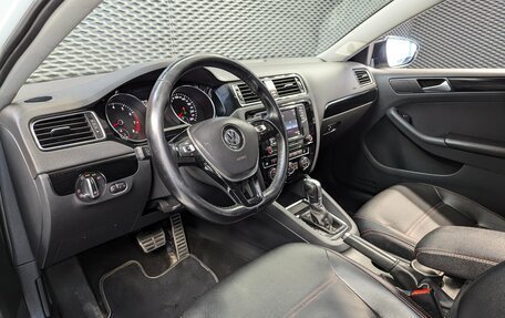 Volkswagen Jetta VI, 2017 год, 1 420 000 рублей, 12 фотография