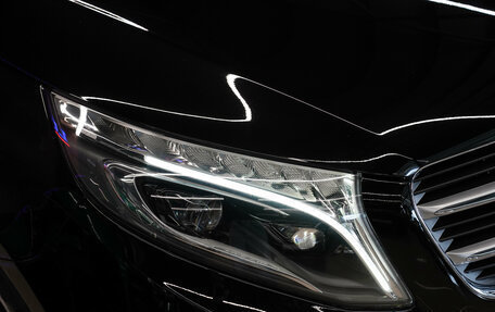 Mercedes-Benz V-Класс, 2017 год, 11 000 000 рублей, 3 фотография