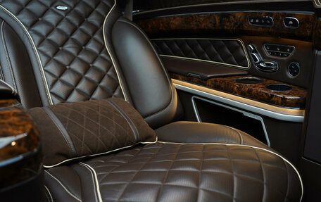 Mercedes-Benz V-Класс, 2017 год, 11 000 000 рублей, 21 фотография