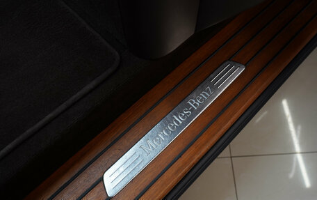 Mercedes-Benz V-Класс, 2017 год, 11 000 000 рублей, 14 фотография