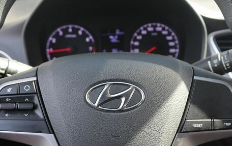 Hyundai Solaris II рестайлинг, 2017 год, 1 250 000 рублей, 9 фотография