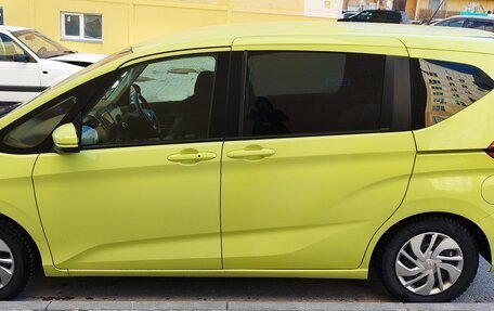 Honda Freed II, 2018 год, 1 230 000 рублей, 2 фотография