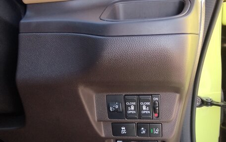 Honda Freed II, 2018 год, 1 230 000 рублей, 18 фотография