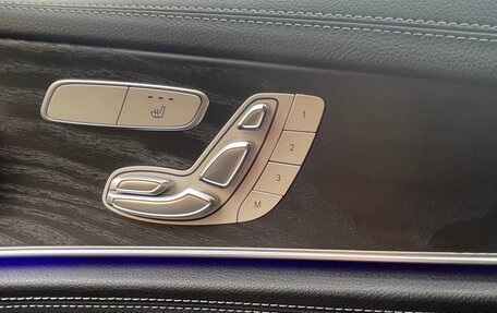 Mercedes-Benz E-Класс, 2018 год, 3 300 000 рублей, 13 фотография