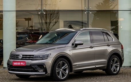 Volkswagen Tiguan II, 2019 год, 2 455 000 рублей, 1 фотография