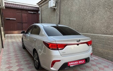 KIA Rio IV, 2018 год, 1 750 000 рублей, 4 фотография