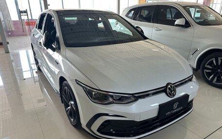 Volkswagen Golf VIII, 2022 год, 2 150 000 рублей, 3 фотография