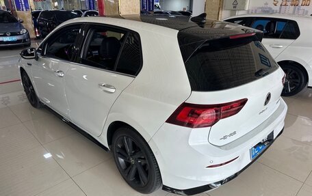 Volkswagen Golf VIII, 2022 год, 2 150 000 рублей, 4 фотография