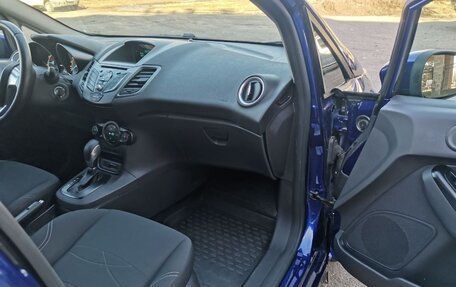 Ford Fiesta, 2016 год, 820 000 рублей, 8 фотография