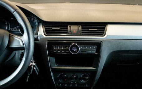 Skoda Rapid I, 2016 год, 989 000 рублей, 7 фотография