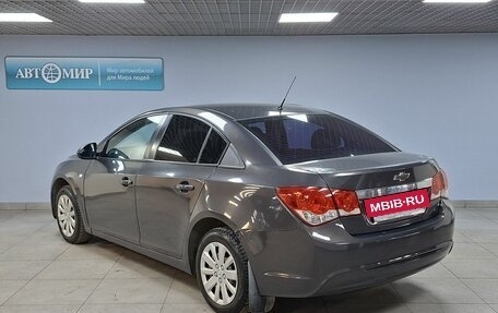 Chevrolet Cruze II, 2013 год, 655 000 рублей, 7 фотография