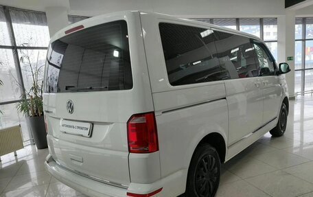 Volkswagen Caravelle T6 рестайлинг, 2018 год, 2 850 000 рублей, 5 фотография