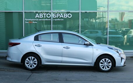 KIA Rio IV, 2021 год, 1 599 000 рублей, 6 фотография