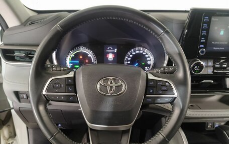 Toyota Highlander, 2022 год, 4 300 000 рублей, 6 фотография