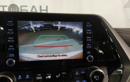 Toyota Highlander, 2022 год, 4 300 000 рублей, 15 фотография