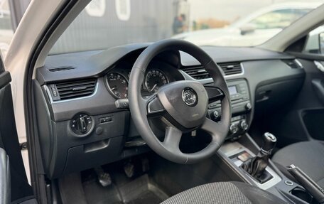 Skoda Octavia, 2014 год, 990 000 рублей, 10 фотография