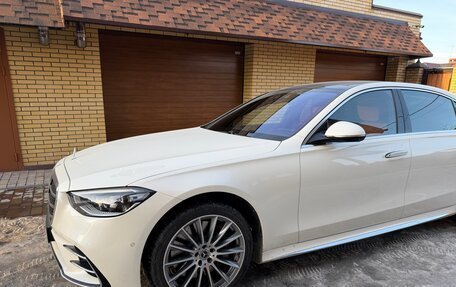 Mercedes-Benz S-Класс, 2022 год, 15 000 000 рублей, 9 фотография