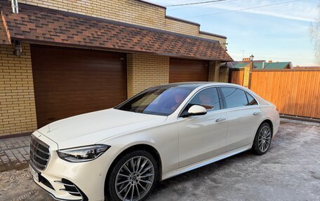 Mercedes-Benz S-Класс, 2022 год, 15 000 000 рублей, 8 фотография