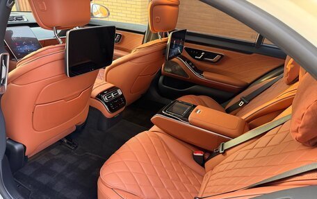 Mercedes-Benz S-Класс, 2022 год, 15 000 000 рублей, 19 фотография