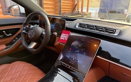 Mercedes-Benz S-Класс, 2022 год, 15 000 000 рублей, 16 фотография