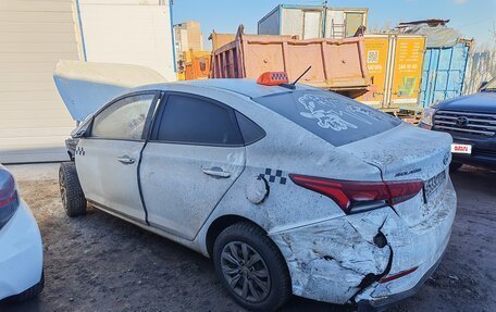 Hyundai Solaris II рестайлинг, 2019 год, 333 333 рублей, 2 фотография