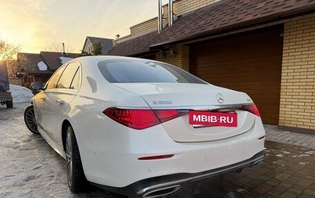 Mercedes-Benz S-Класс, 2022 год, 15 000 000 рублей, 37 фотография