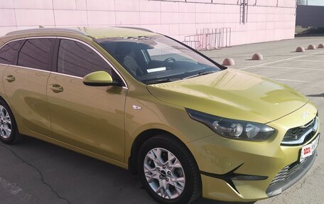 KIA cee'd III, 2022 год, 2 300 000 рублей, 3 фотография