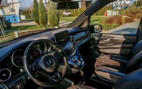 Mercedes-Benz V-Класс, 2014 год, 2 999 000 рублей, 4 фотография