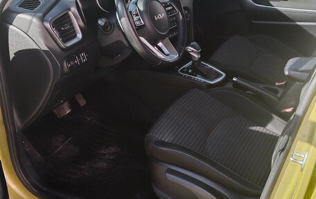 KIA cee'd III, 2022 год, 2 300 000 рублей, 17 фотография