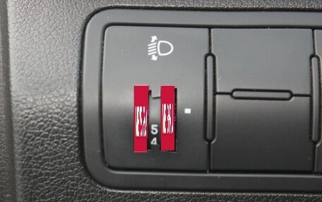 Hyundai Solaris II рестайлинг, 2015 год, 967 000 рублей, 17 фотография